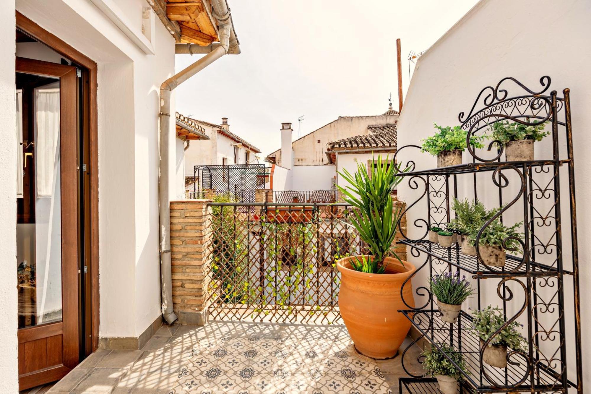 Tuguest Nazari Caldereria Apartments - Free Parking Granada Esterno foto